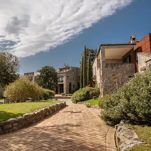 Aquapetra-Resort-&-Spa