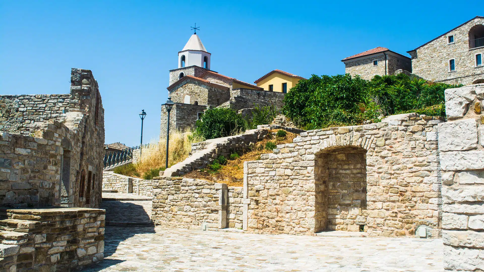 molinara Panorama del borgo medievale di Molinara
