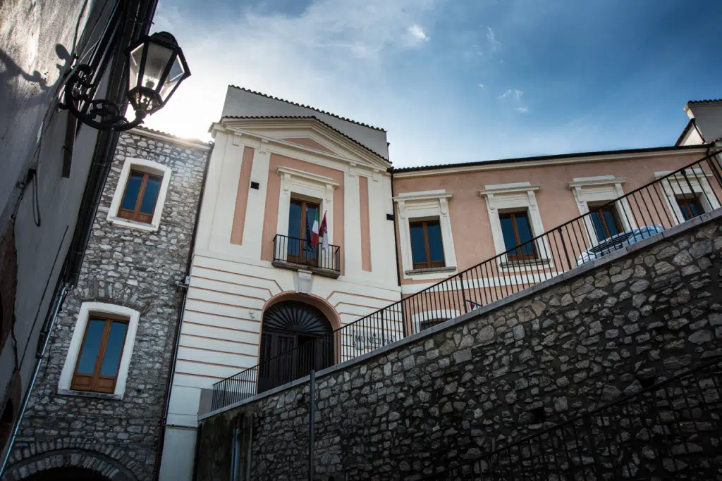 torrecuso Panorama di Torrecuso con i vigneti e il borgo medievale